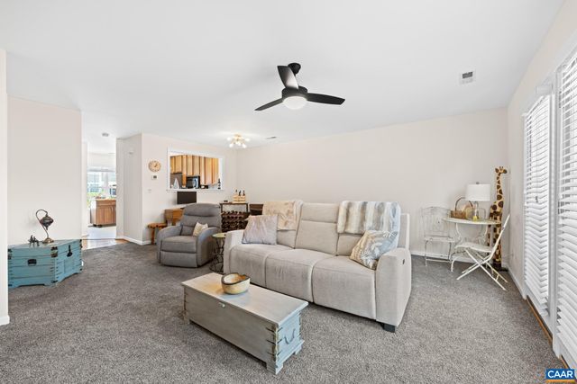 996 RIVER RUN DR, Charlottesville, VA 22901