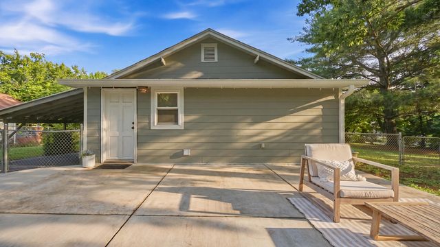 3010 Greenwich Avenue, Chattanooga, TN 37415