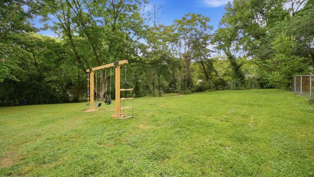3010 Greenwich Avenue, Chattanooga, TN 37415