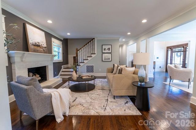 3335 Providence Road, Charlotte, NC 28211