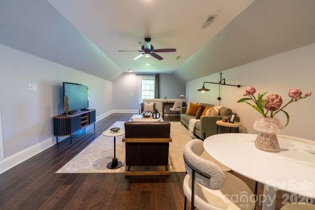 3335 Providence Road, Charlotte, NC 28211