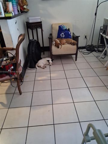 960 SW 13th Ct, Miami, FL 33135