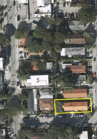 960 SW 13th Ct, Miami, FL 33135