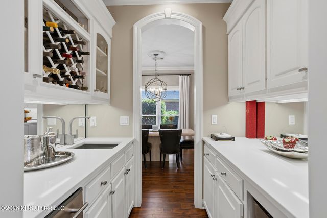 137 Peninsula Drive, Brandon, MS 39047