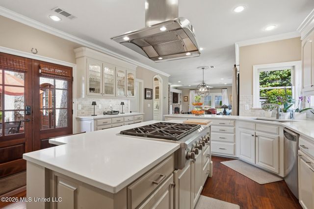 137 Peninsula Drive, Brandon, MS 39047