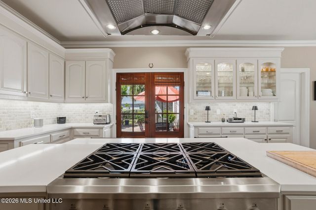 137 Peninsula Drive, Brandon, MS 39047