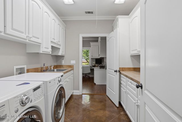 137 Peninsula Drive, Brandon, MS 39047