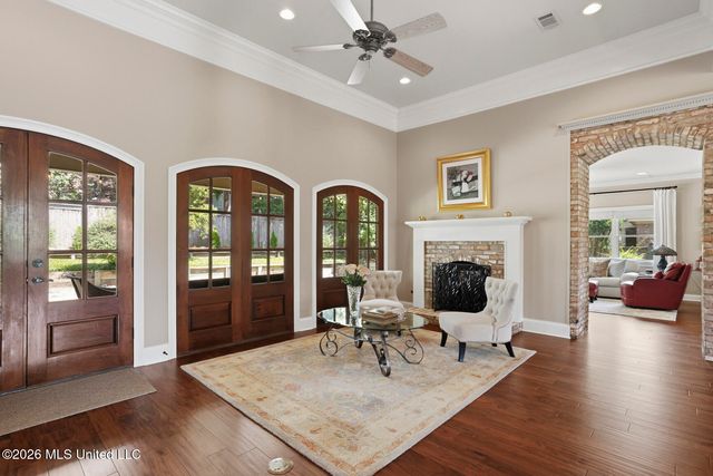 137 Peninsula Drive, Brandon, MS 39047