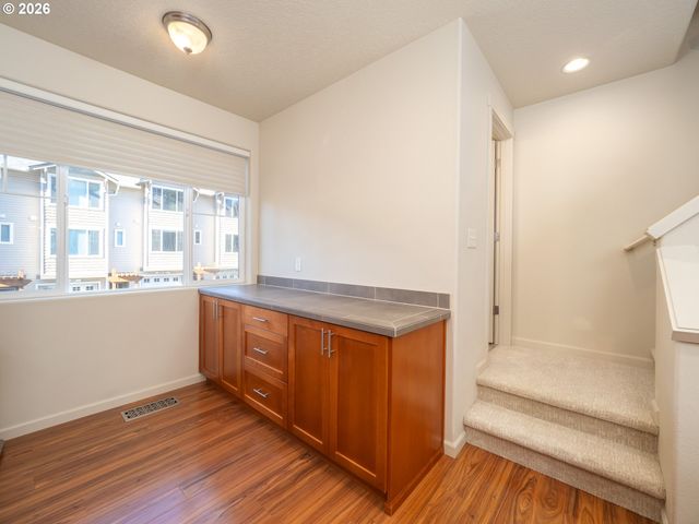 300 Nw 116TH Ave 104, Portland, OR 97229