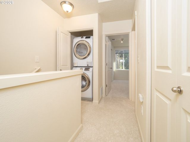 300 Nw 116TH Ave 104, Portland, OR 97229