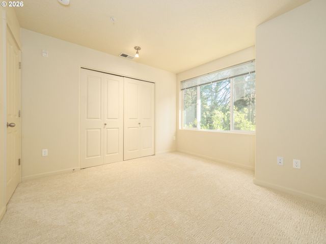 300 Nw 116TH Ave 104, Portland, OR 97229