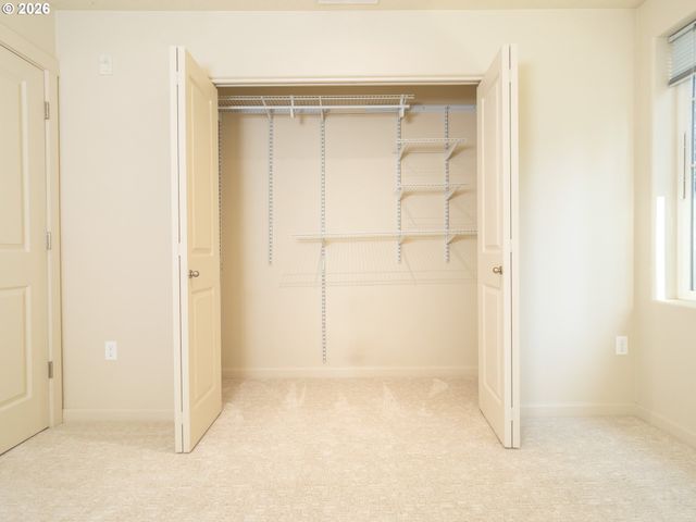 300 Nw 116TH Ave 104, Portland, OR 97229