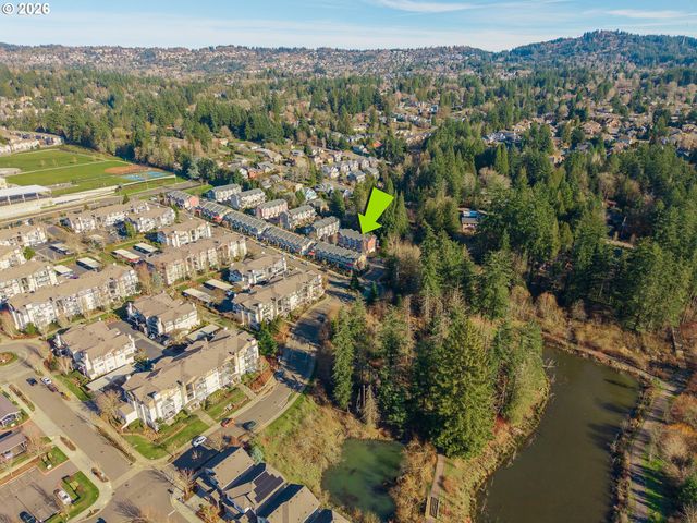 300 Nw 116TH Ave 104, Portland, OR 97229