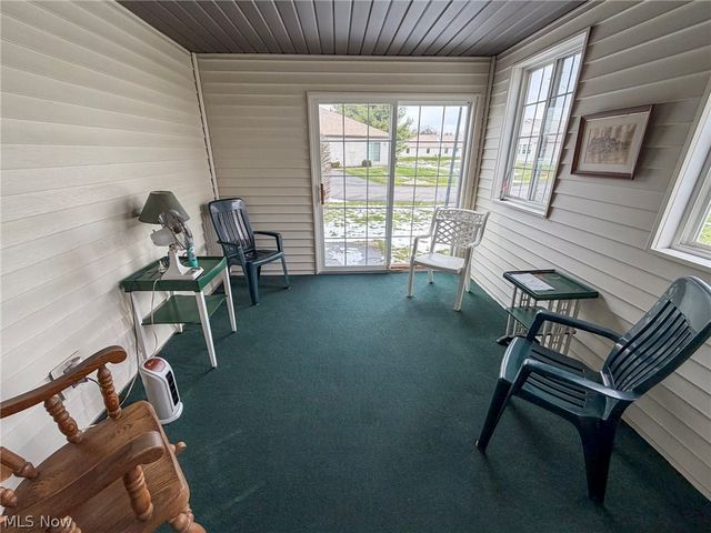 8208 Maramont Drive, Youngstown, OH 44512