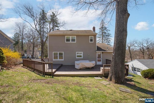163 Hiawatha Boulevard, Oakland, NJ 07436