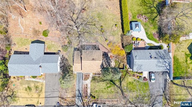 163 Hiawatha Boulevard, Oakland, NJ 07436