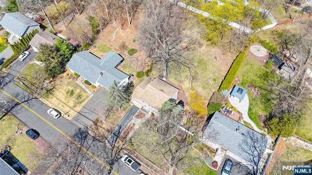 163 Hiawatha Boulevard, Oakland, NJ 07436
