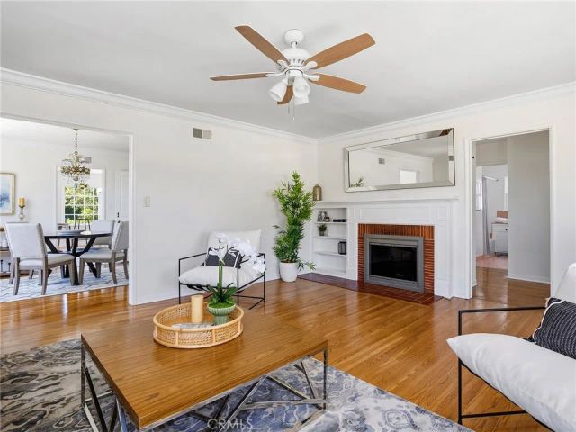 521 Bethany Road, Burbank, CA 91504