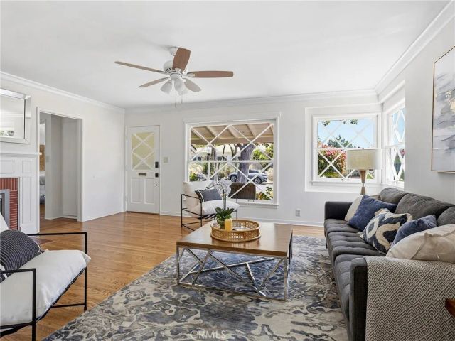 521 Bethany Road, Burbank, CA 91504