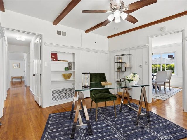 521 Bethany Road, Burbank, CA 91504