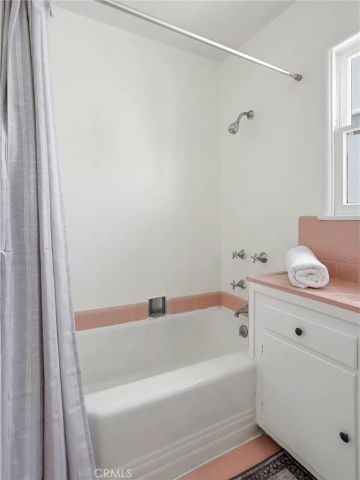 521 Bethany Road, Burbank, CA 91504