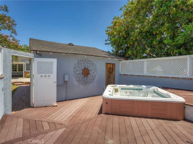 521 Bethany Road, Burbank, CA 91504