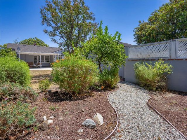 521 Bethany Road, Burbank, CA 91504