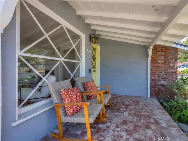 521 Bethany Road, Burbank, CA 91504