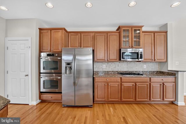 30 SHARPSTEAD LN, Gaithersburg, MD 20878