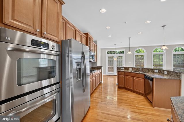 30 SHARPSTEAD LN, Gaithersburg, MD 20878