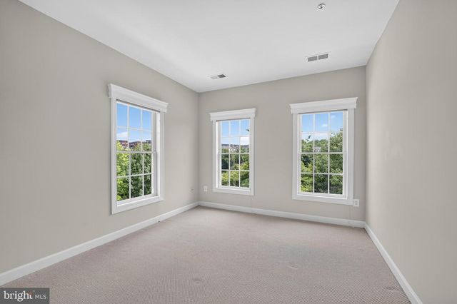 30 SHARPSTEAD LN, Gaithersburg, MD 20878