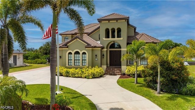 18189 Ohara DR, Port Charlotte, FL 33948