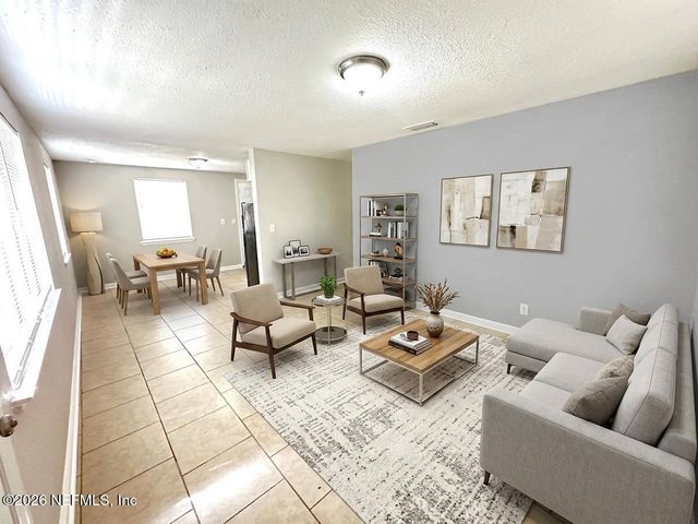 9071 3RD Avenue, Jacksonville, FL 32208