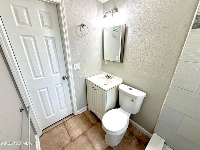 9071 3RD Avenue, Jacksonville, FL 32208