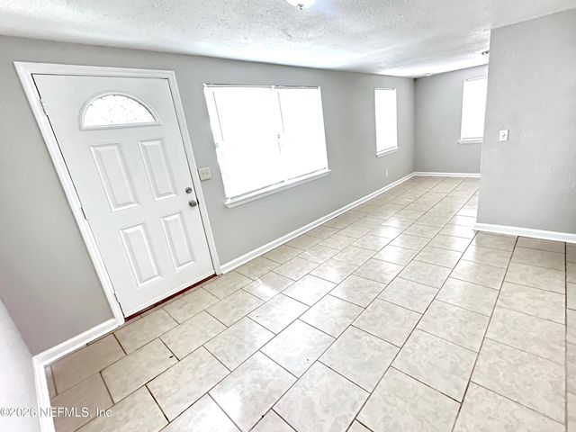 9071 3RD Avenue, Jacksonville, FL 32208