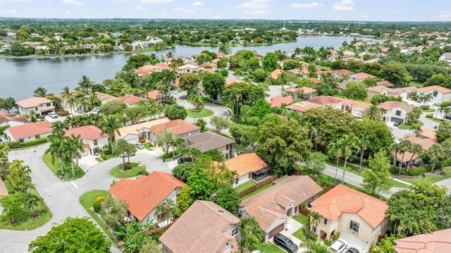 1763 Harborside Circle, Wellington, FL 33414