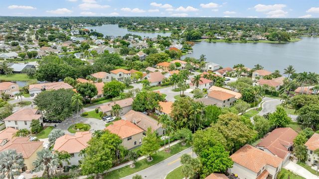 1763 Harborside Circle, Wellington, FL 33414