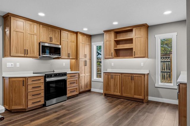 1009 Sunrise COURT, Onalaska, WI 54650