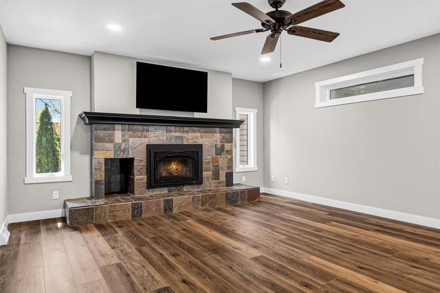 1009 Sunrise COURT, Onalaska, WI 54650