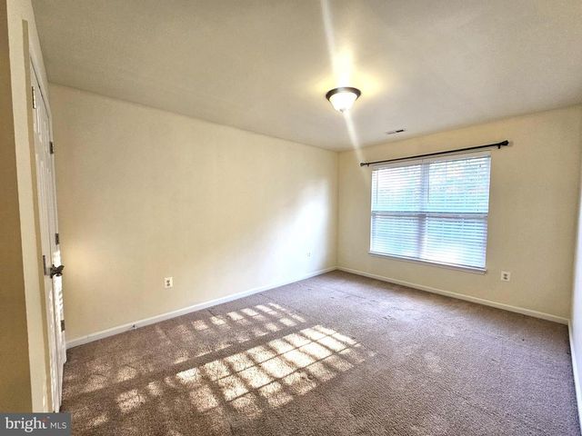 6125 HOT SPRING LN, Fredericksburg, VA 22407