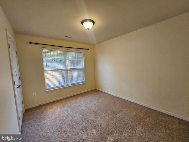 6125 HOT SPRING LN, Fredericksburg, VA 22407