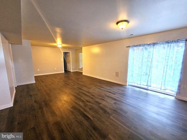 6125 HOT SPRING LN, Fredericksburg, VA 22407