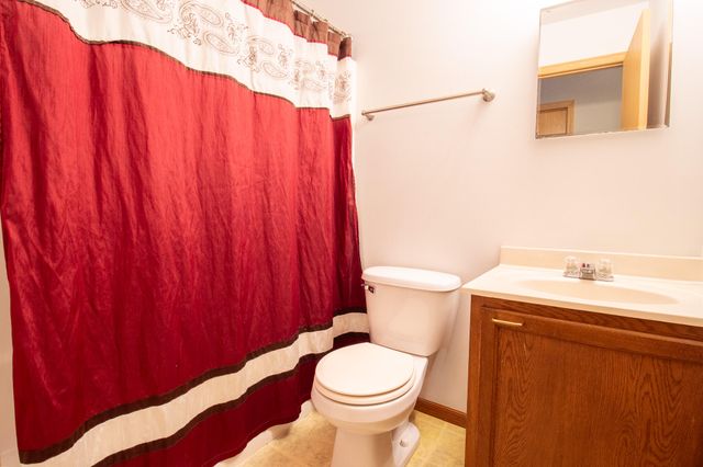 364 Marilyn Road, Burns Harbor, IN 46304