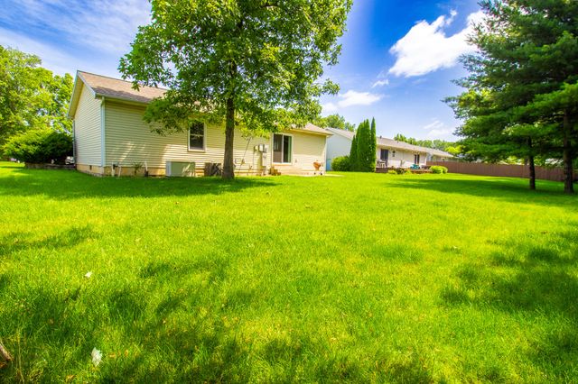 364 Marilyn Road, Burns Harbor, IN 46304