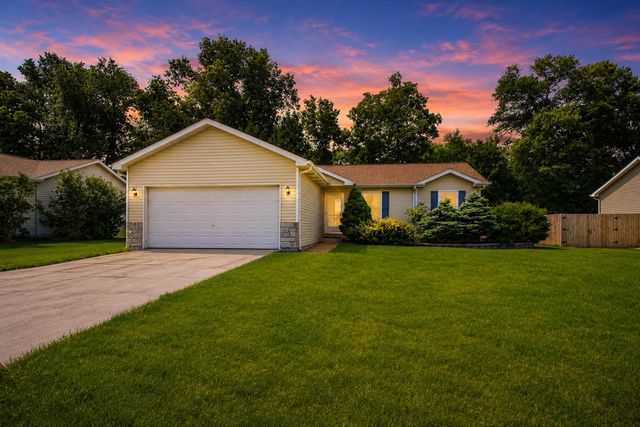364 Marilyn Road, Burns Harbor, IN 46304