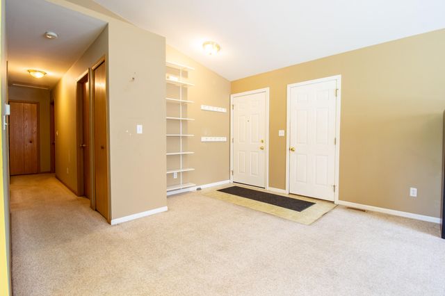 364 Marilyn Road, Burns Harbor, IN 46304
