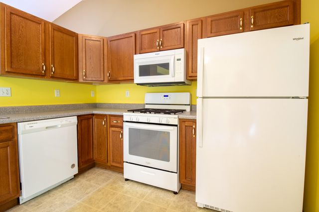 364 Marilyn Road, Burns Harbor, IN 46304