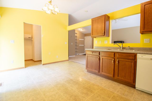 364 Marilyn Road, Burns Harbor, IN 46304