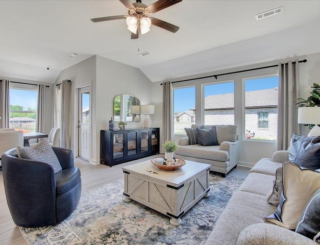 37 Wolfsbridge Loop, Cabot, AR 72023