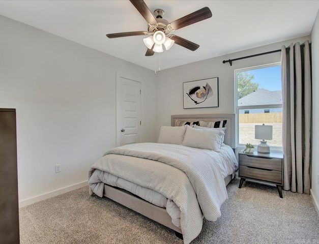 37 Wolfsbridge Loop, Cabot, AR 72023